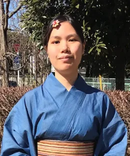 開会式の芸術パートで共同作詩とモリの声を担当する関場理生さん