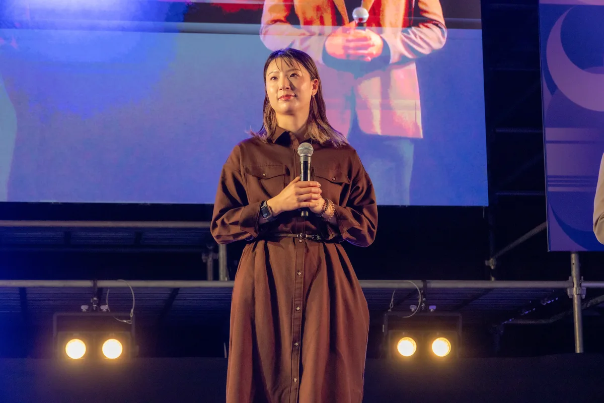 バスケットボールのトレーニングについて語る栗原三佳さん